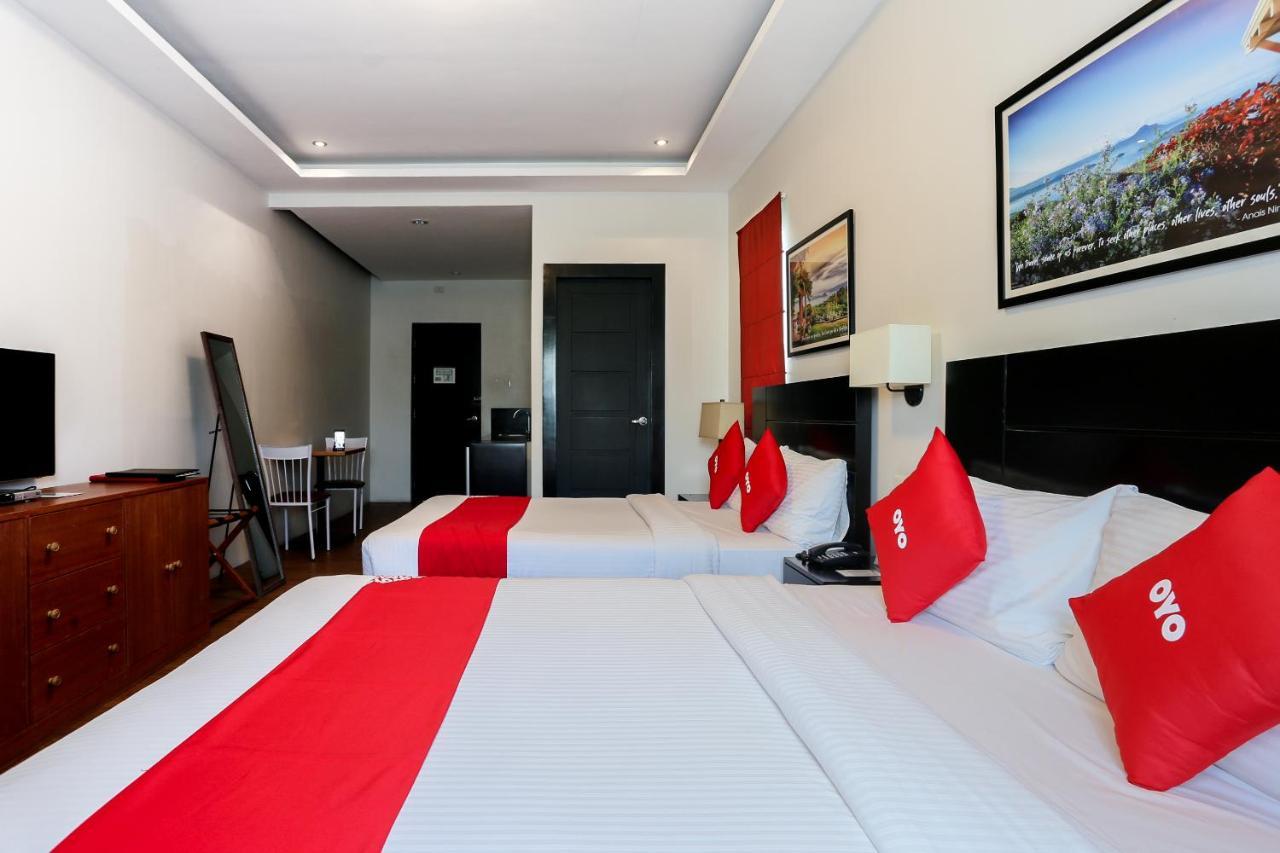 Capital O 642 The Junction Tagaytay Hotel Tagaytay City Ngoại thất bức ảnh